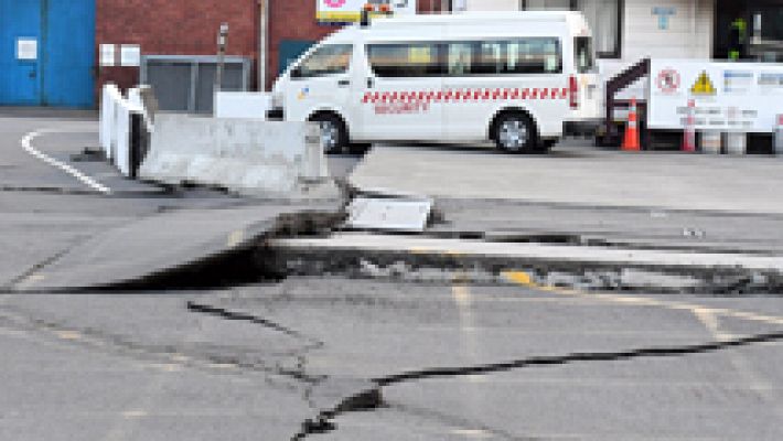 Un terremoto de 7,8 en Nueva Zelanda deja dos muertos y prov