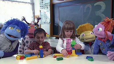 Los Lunnis y el derecho a la educación de los niños - Conciencia2 con la Infancia | Ver