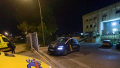 Una docena de internos se fugan del CIE de Murcia tras un motín en el que resultaron heridos tres policías