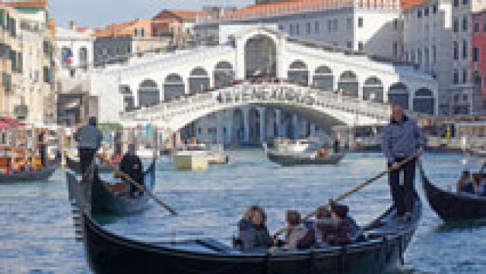 Los venecianos protestan contra el turismo masivo y los altos precios de la vivienda