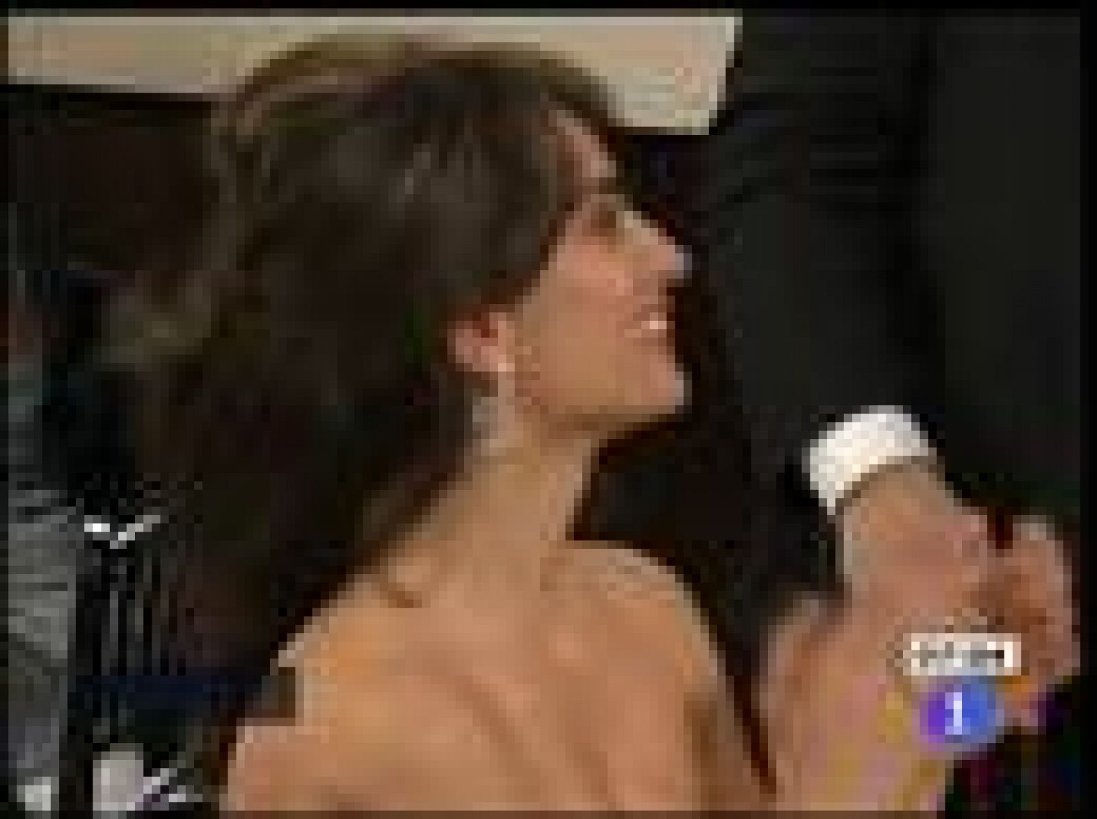 Doblete de Kate Winslet en los Globos de Oro | Ver