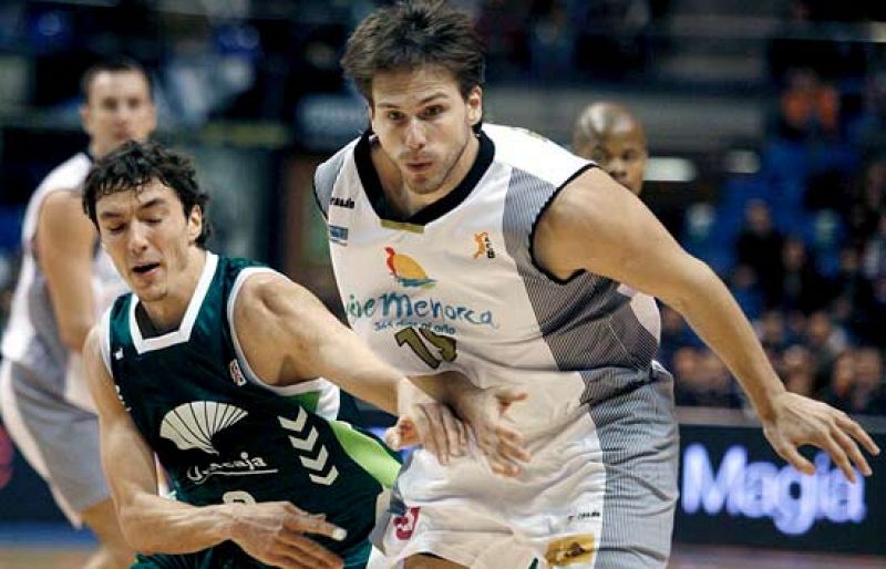 Victoria muy holgada de Unicaja de Málaga sobre ViveMenorca por 78 a 53.