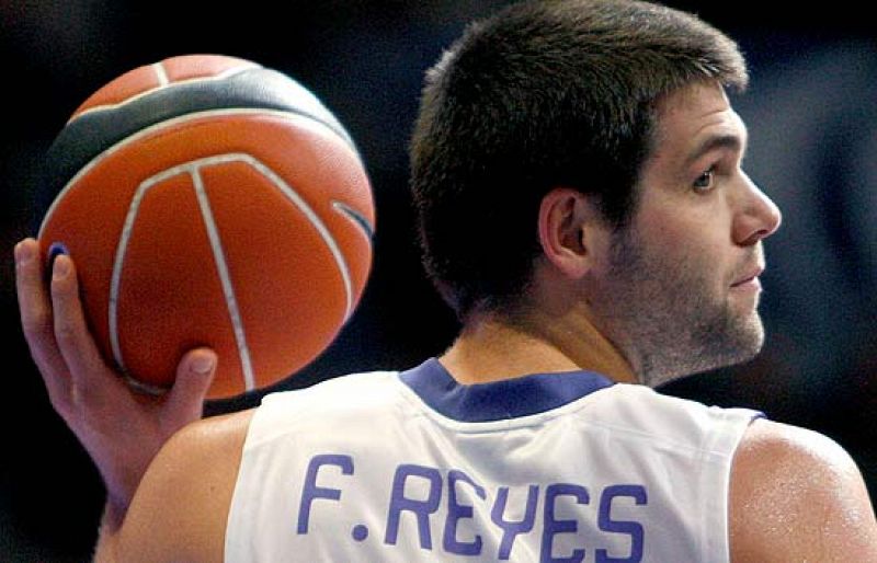 Victoria amplia del Real Madrid sobre el Fuenlabrada por 90 a 74.