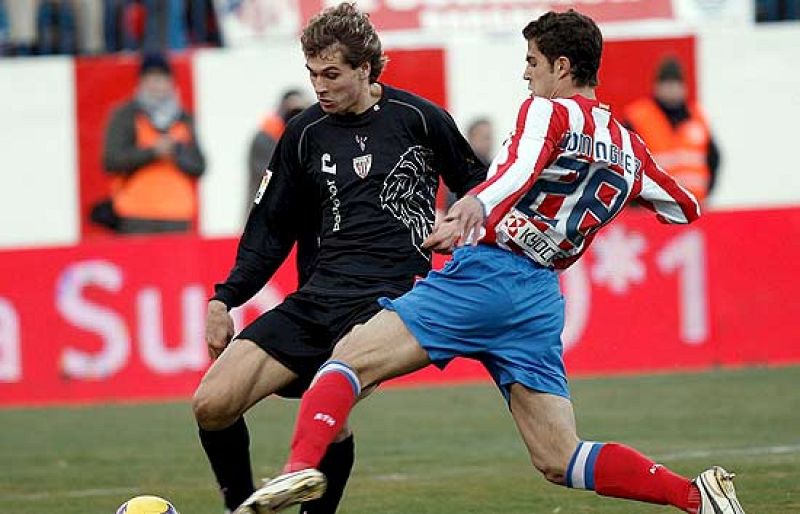 Los jugadores del Atlético de Madrid, que perdieron en su estadio ante el Athletic de Bilbao, no quieren hablar de crisis y ya piensan en ganar los siguientes partidos.
