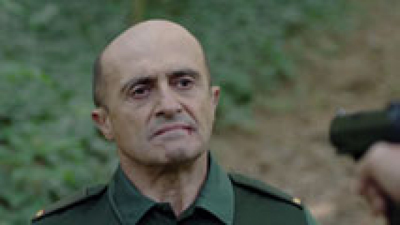 Olmos, a punta de pistola