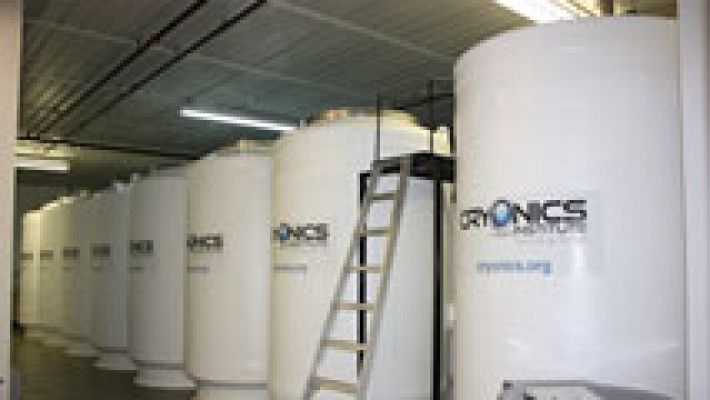 Telediario 1 - Una menor británica será congelada por criogenización