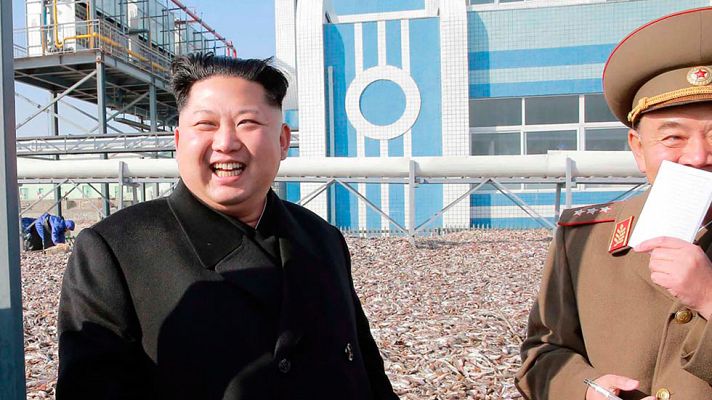 Telediario 1 - Prohíben llamar "el rey gordito" a Kim Jong Un