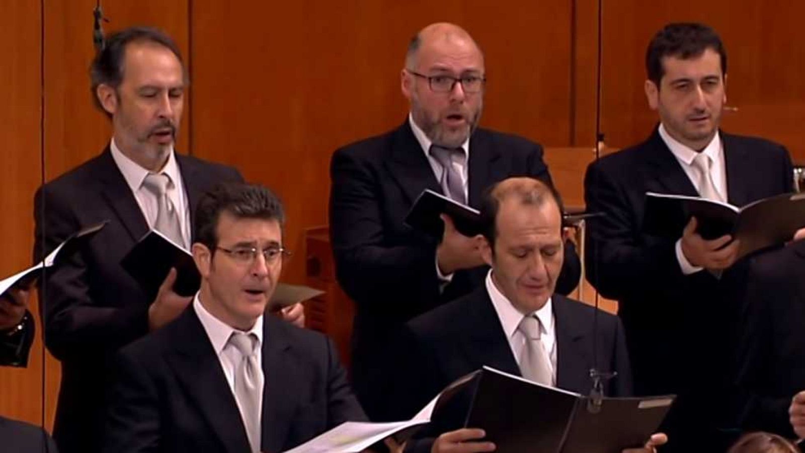 Los conciertos de La 2 - XV Coro RTVE Nº 1 (Parte 2) - ver ahora