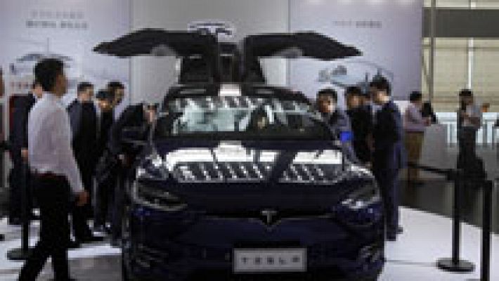 Telediario 1 - El coche autónomo a debate