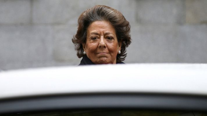 Telediario 1 - Rita Barberá reconoce haber donado 1.000 euros al PP y remite al Comité de Campaña de 2015