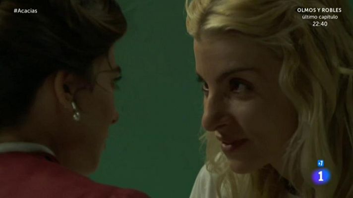 Cayetana confunde a Teresa con Carlota