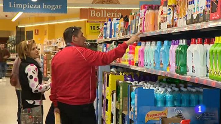 Telediario 1 - Campaña para alertar de los nuevos pigtogramas de los productos químicos