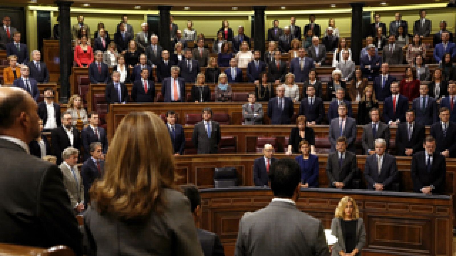 Informativo 24h: El Congreso guarda un minuto de silencio por el fallecimiento de Barberá sin los diputados de Unidos Podemos | RTVE Play