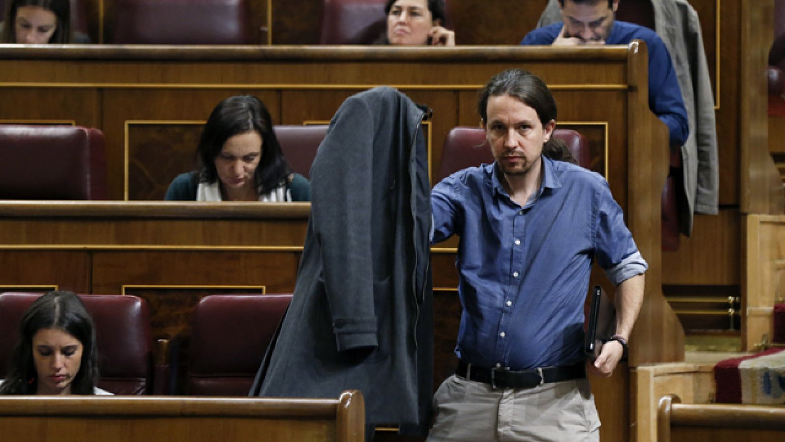 Podemos no participa en el minuto de silencio: "Un homenaje político a una persona marcada por la corrupción"