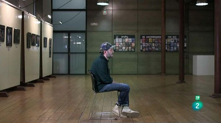 Página Dos - El rapero Elphomega