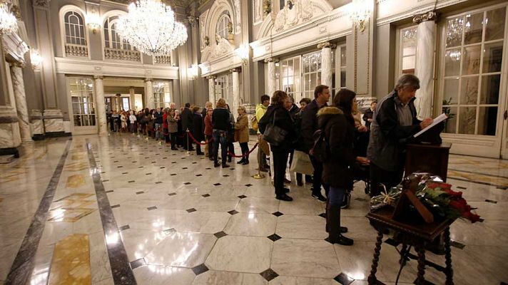Telediario 1 - Representantes políticos y sociales despiden en el tanatorio a la exalcaldesa de Valencia