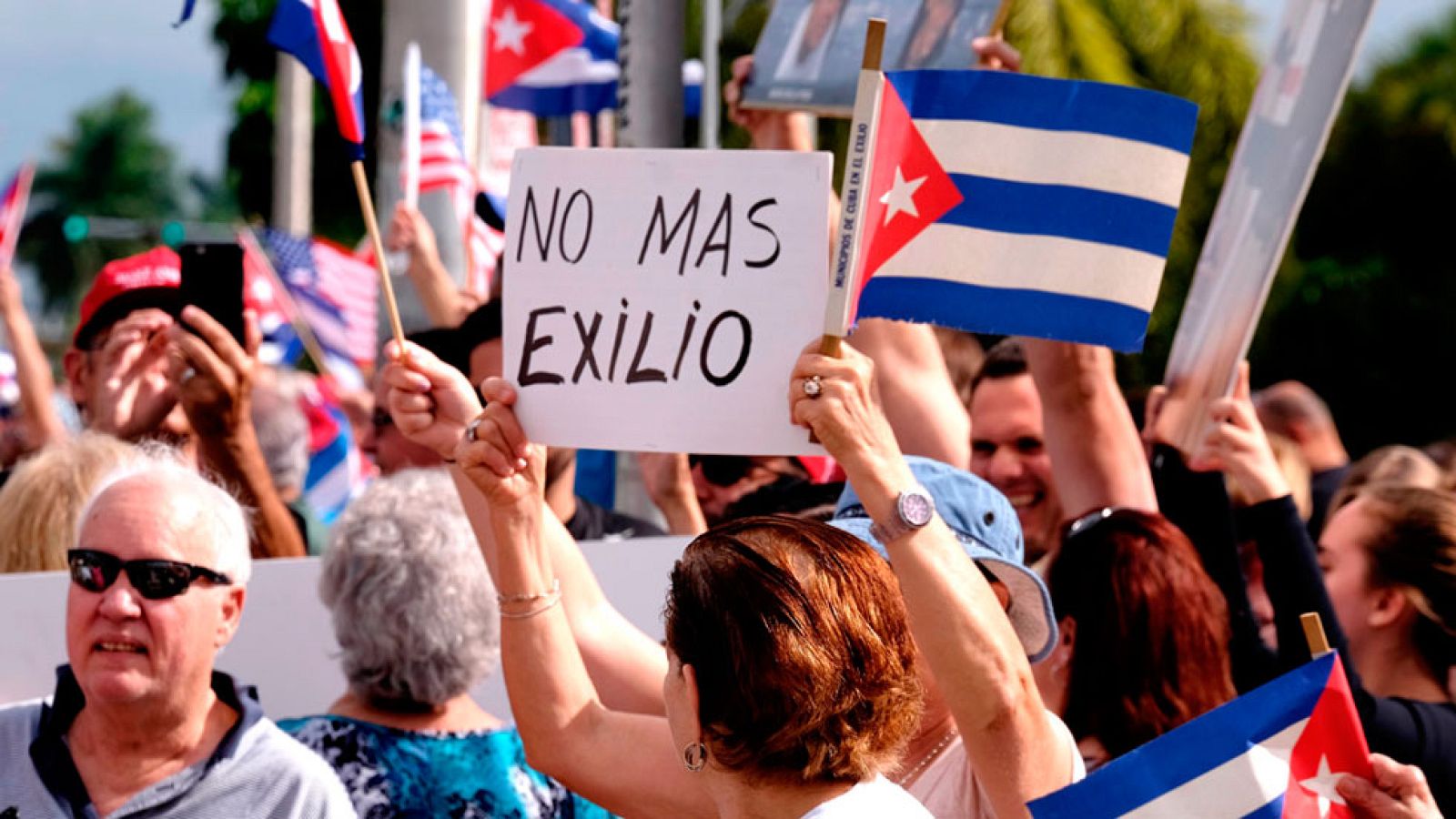 Telediario 2 en cuatro minutos - 26/11/16