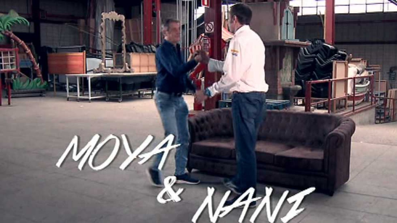 Sillón Box - Luis Moya - Nani Roma - ver ahora