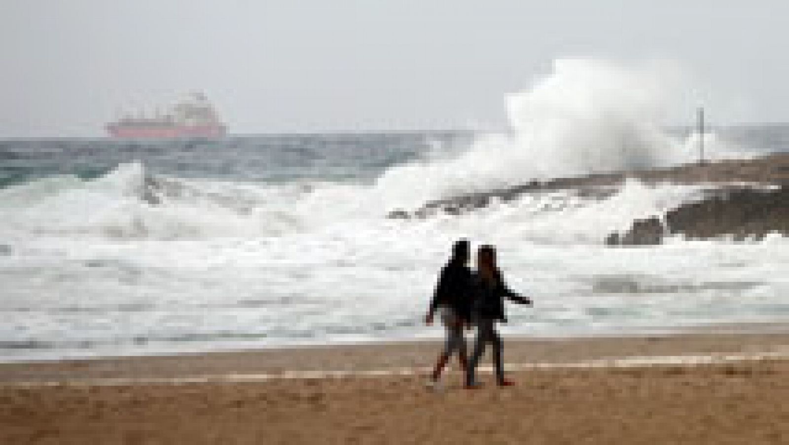 Telediario 1: Valencia intenta recuperar la normalidad tras el fuerte temporal | RTVE Play