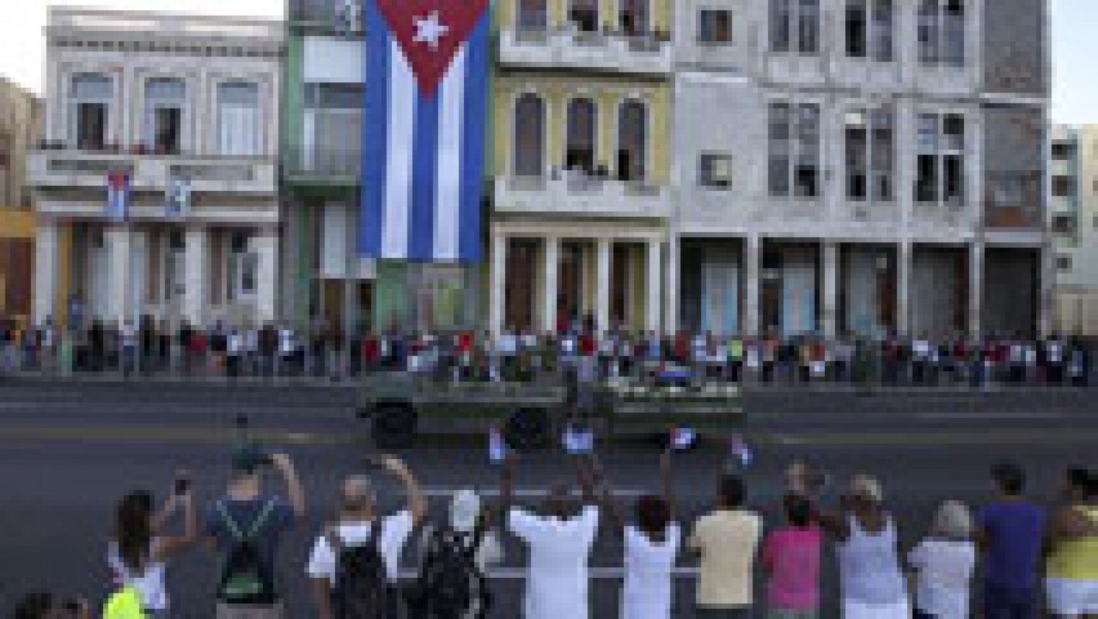 Las cenizas de Fidel Castro parten de La Habana camino de Santiago de Cuba