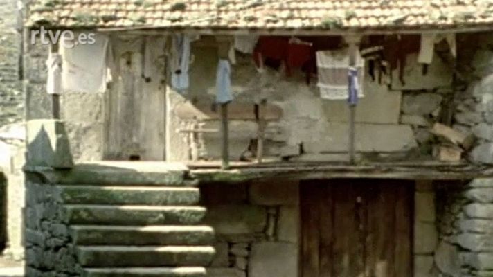 Arte y tradiciones populares - La casa marinera (III)