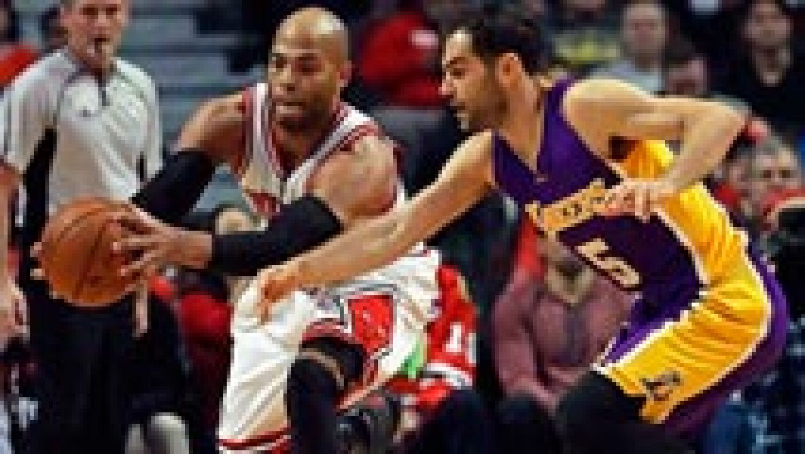 Informativo 24h: Calderón guía a los Lakers en su asalto a Chicago | RTVE Play