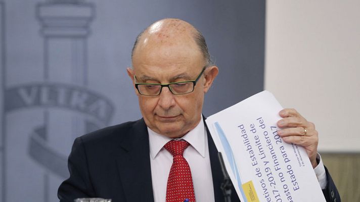 Informativo 24h - El Gobierno sube un 3% la base máxima de cotización