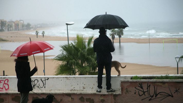 Telediario 1 - La causa del temporal de lluvias: Una borrasca atlántica y una masa de frío polar