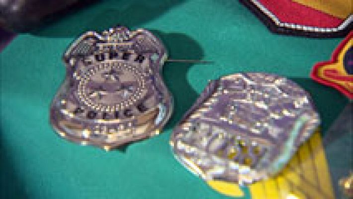 Telediario 1 - Desarticulado el grupo criminal de policías falsos más activo de Madrid