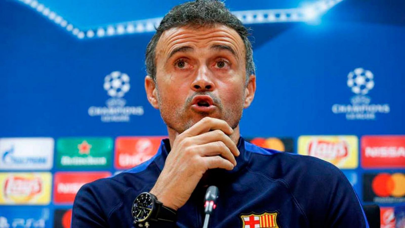 Luis Enrique: "Ganar es importante para disipar la nube"