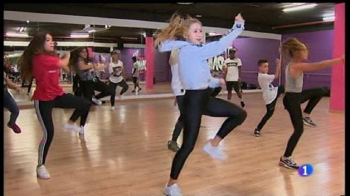Informatiu Balear - 'Kids on the block' a la final del campionat mundial de hip-hop