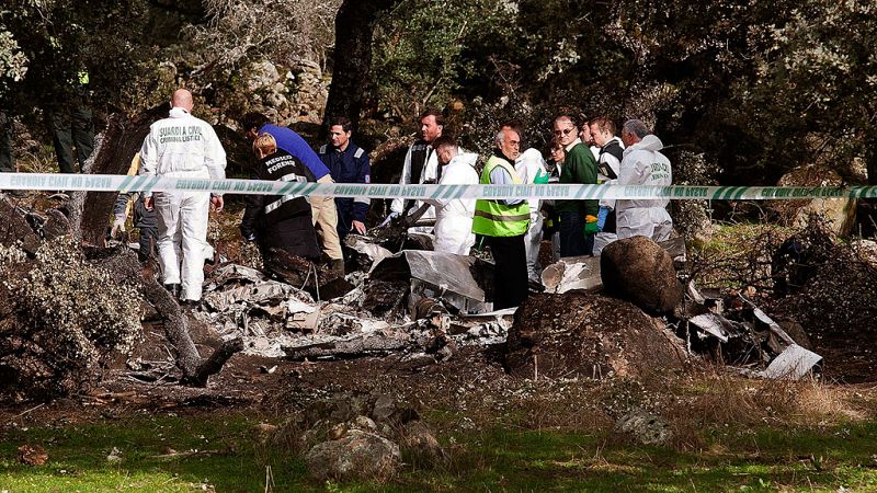 El ADN determinará si los dos adultos y dos menores muertos en un accidente de avioneta son familia