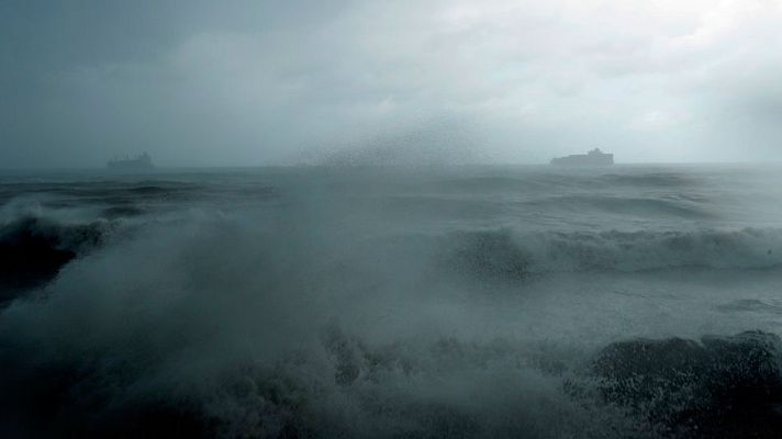 El tiempo - Fuertes lluvias en Valencia, Alicante y el Estrecho