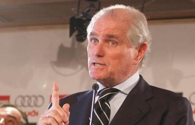  - Calderón defiende su inocencia