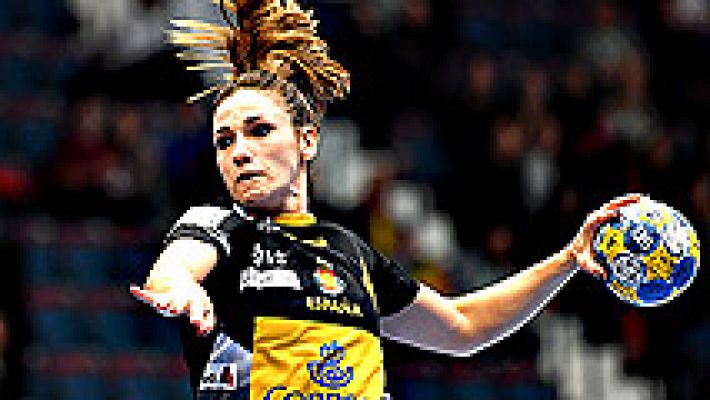 Telediario 1 - España recupera su esencia ante Eslovenia (30-18)