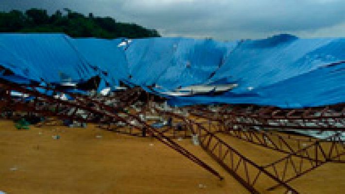 Derrumbe del techo de una iglesia en Nigeria