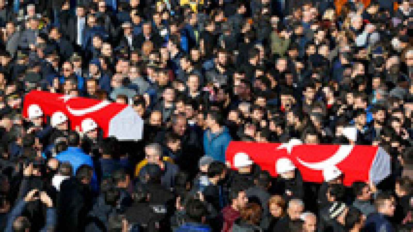 Informativo 24h: Estambul celebra los primeros funerales | RTVE Play