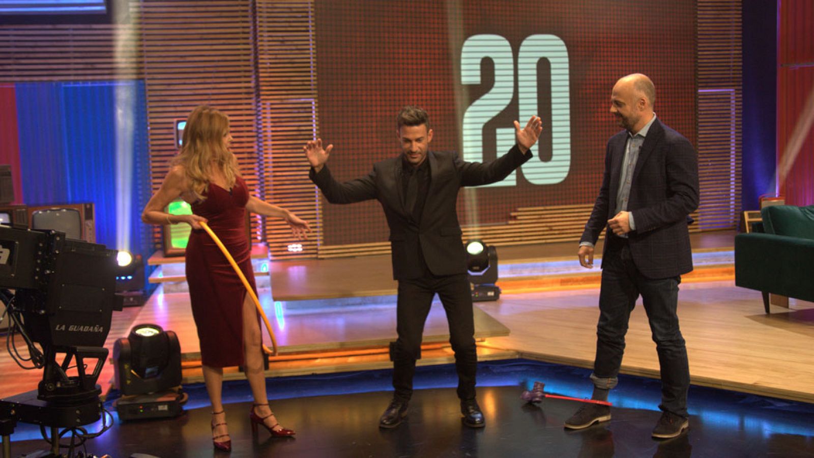 Espinete no existe - Ana Obregón y Javi Nieves - ver ahora