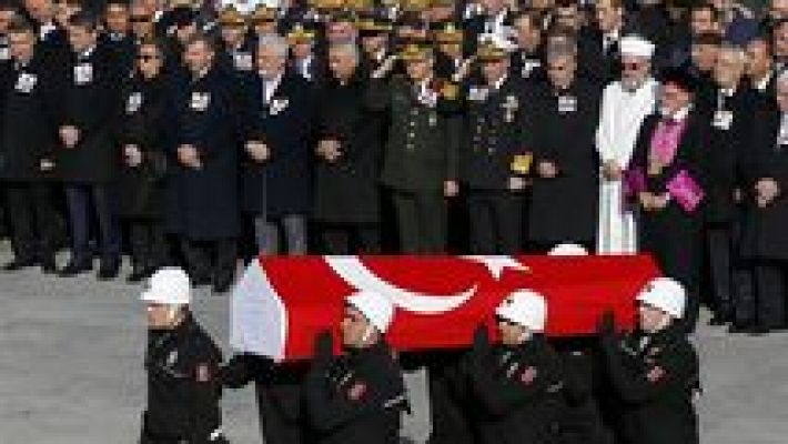 Telediario 1 - Telediario - 15 horas - 11/12/16