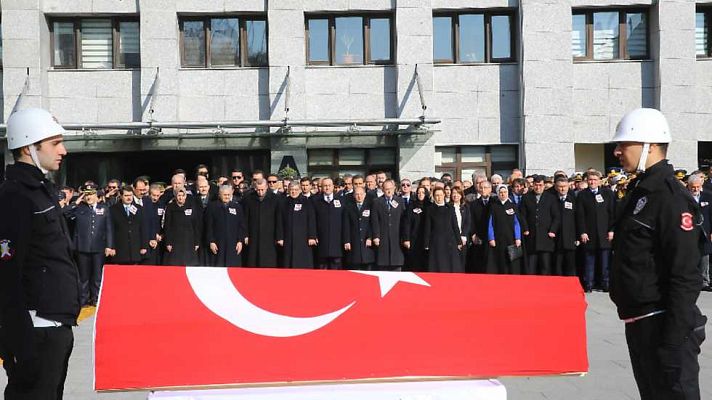 Telediario 1 - Telediario - 21 horas - 11/12/16