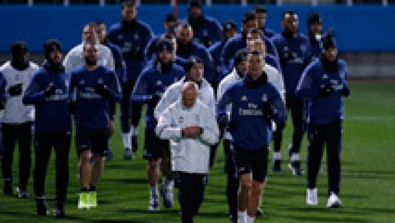 Con el flamante Baln de Oro de Cristiano Ronaldo, el Real Madrid ha realizado su primer entrenamiento en Japn, donde disputar el Mundial de Clubes. La noticia fue la ausencia de Sergio Ramos.