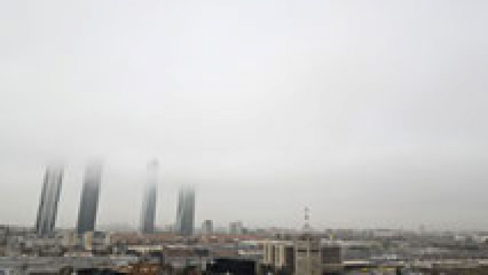 Nieblas persistentes en mitad oriental peninsular y lluvias en oeste