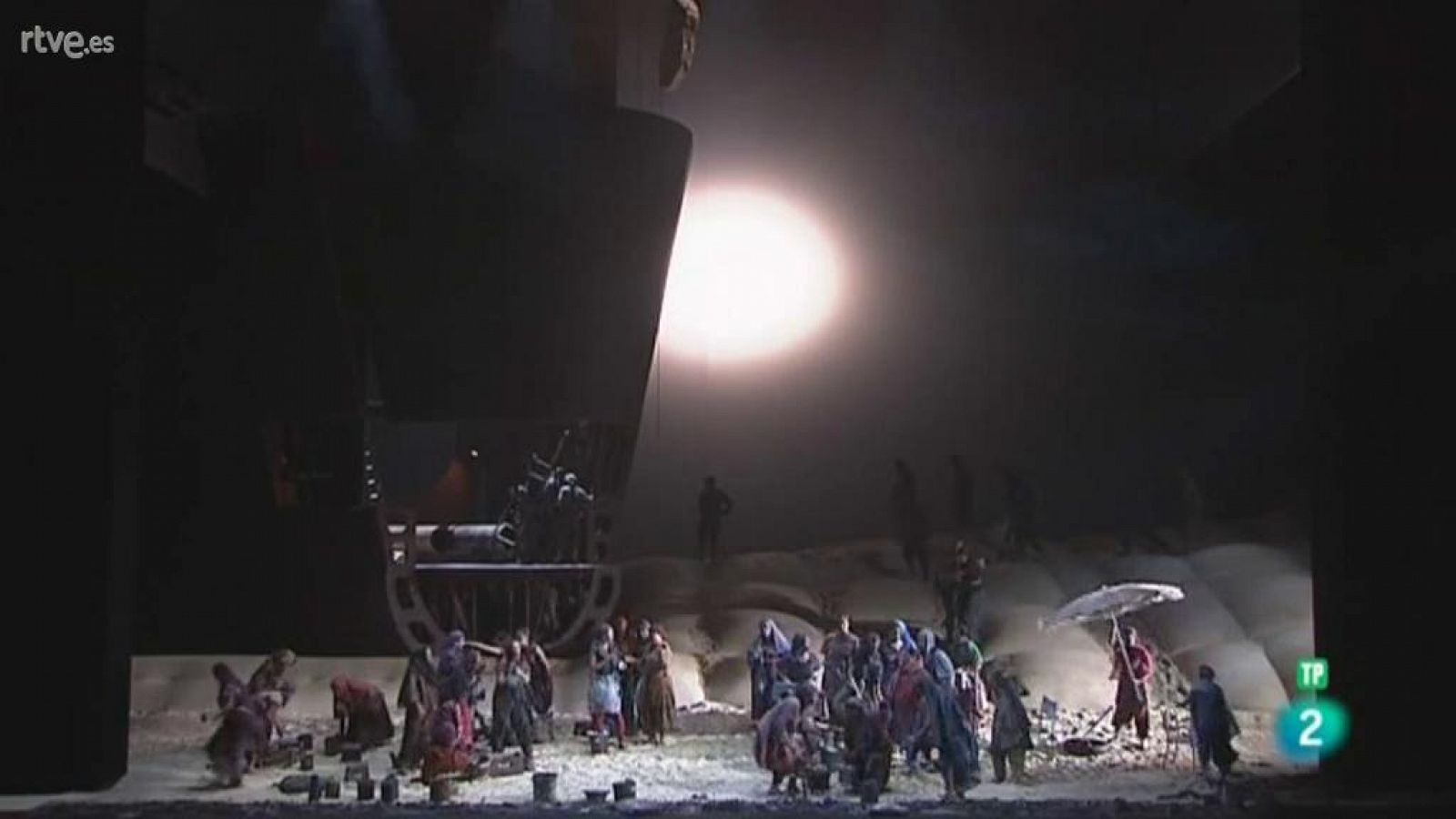 Atención obras: "El holandés errante", de Wagner, por La Fura dels Baus | RTVE Play