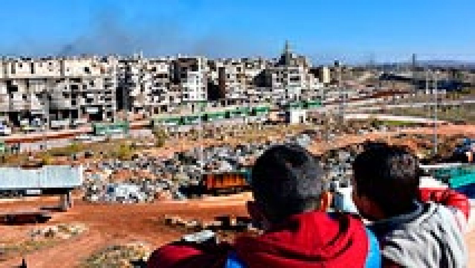 Telediario 1: Civiles y combatientes rebeldes empiezan a salir de Alepo tras la toma de la ciudad por el Ejército sirio | RTVE Play