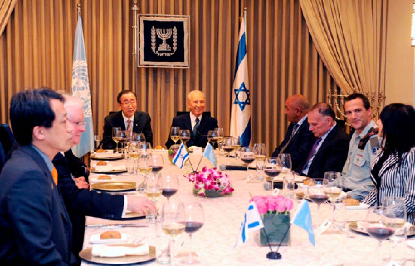 Ban Ki-moon se reúne con Olmert | Ver