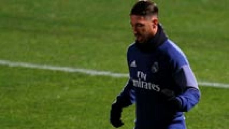 Ramos y Pepe siguen su trabajo al margen del grupo | Ver