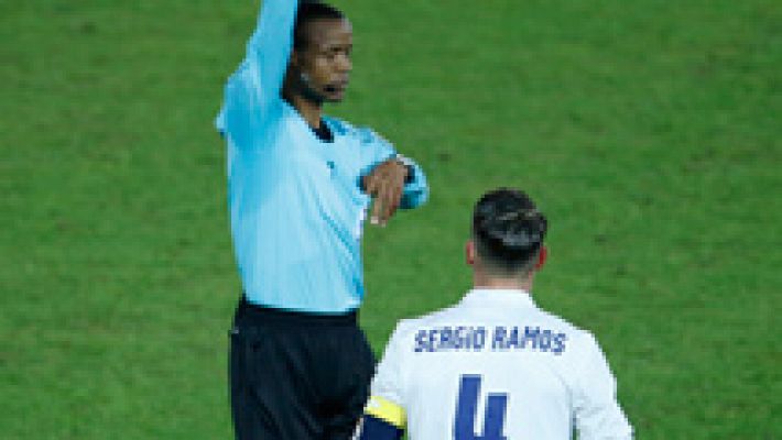 La polémica del Mundialito: ¿Debió ver Ramos la segunda amarilla?