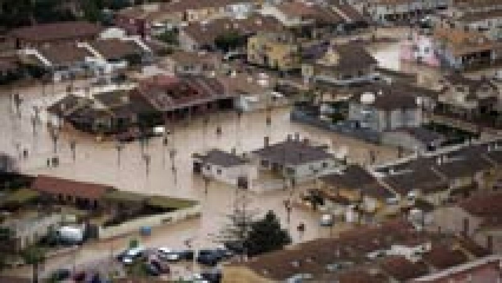 Telediario 1: Tres muertos en Murcia y Valencia por el temporal de lluvias | RTVE Play