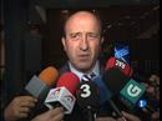  - Lotina responde a Guardiola