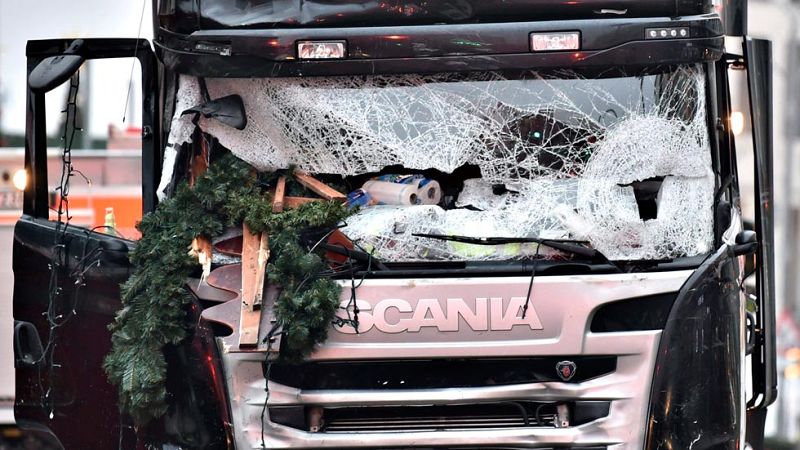 El conductor asesinado del camión que causó el atentado de Berlín intentó evitar el atropello